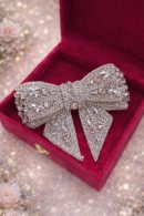 Luxury Diamond Bow Hair Clip – Silver Crystal Elegance